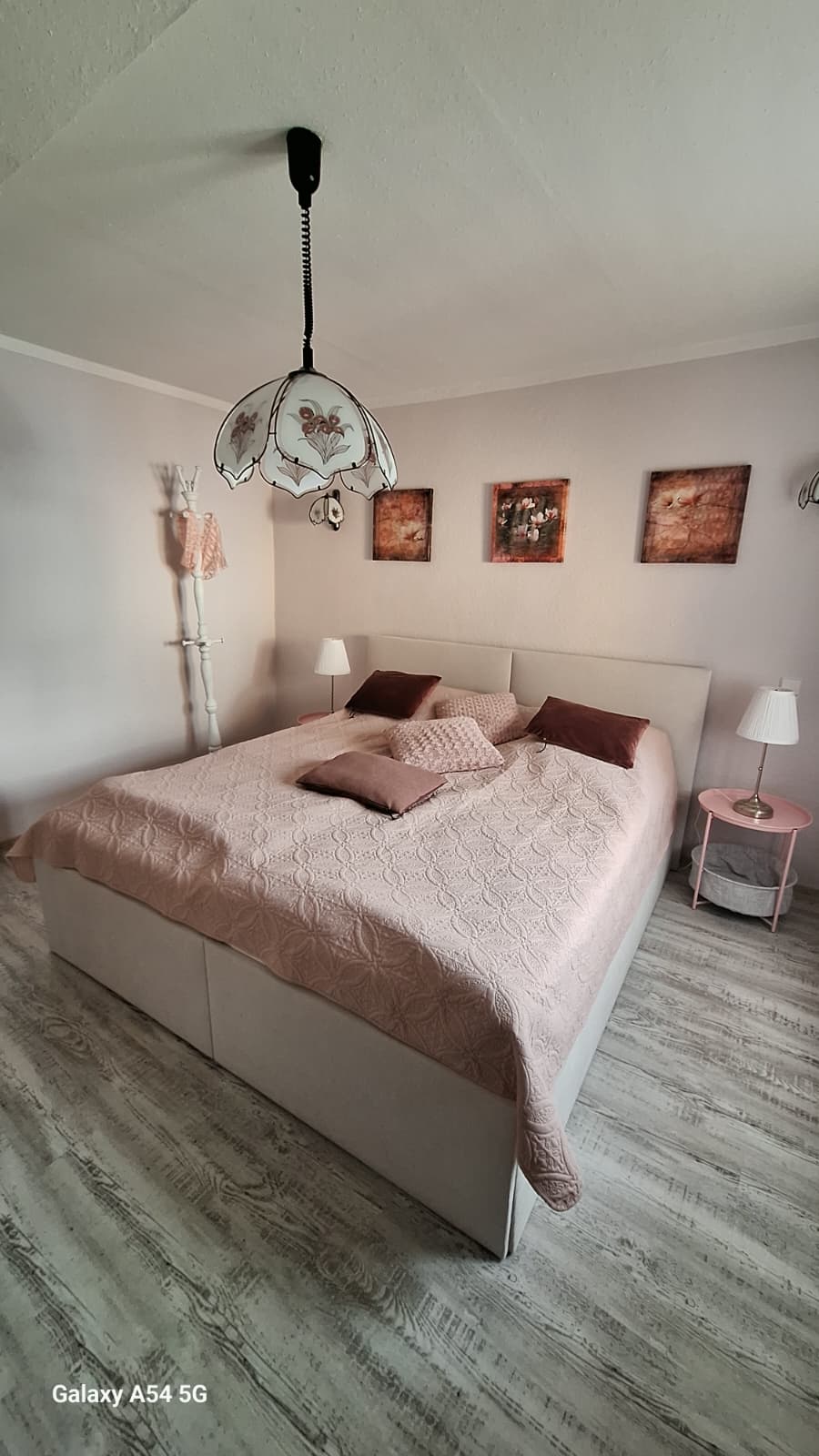 Zweites Schlafzimmer mit Doppelbett